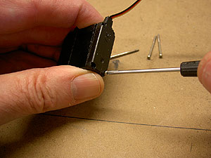 Removing servo screws