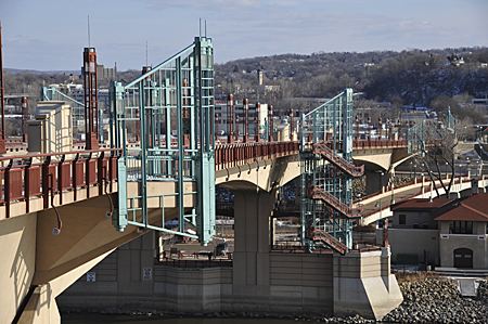 Large Depth of Field with a short telephoto.  Wabasha Street bridge over Mississippi River, Saint Paul, Minnesota, March 2012.  Nikon D700, 85mm lens, 1/400th at f/8, ISO 200.  Photo by Matthew Cole.